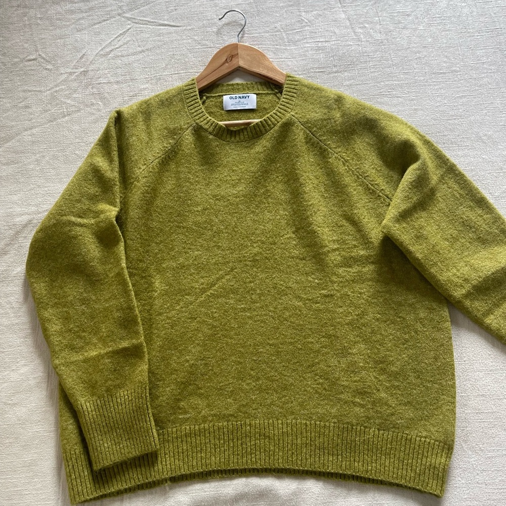 Old Navy Olive Green Sweater
